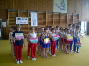 Gymnastický víkend v Prievidzi sa vydaril, medaily a poháre ostali doma