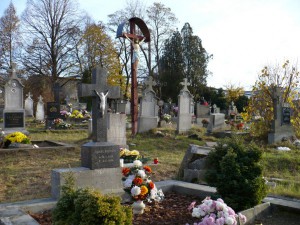 Fotky Necpaly cintorín