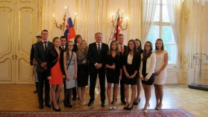 Gymnázium V. B. Nedožerského malo zastúpenie pri prijatí u prezidenta SR Andreja Kisku