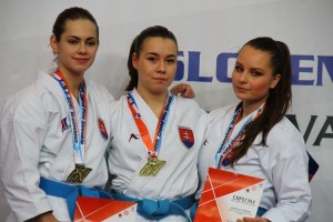 Šesť prievidzských karatistiek získalo zlato na GP Slovakia 2018
